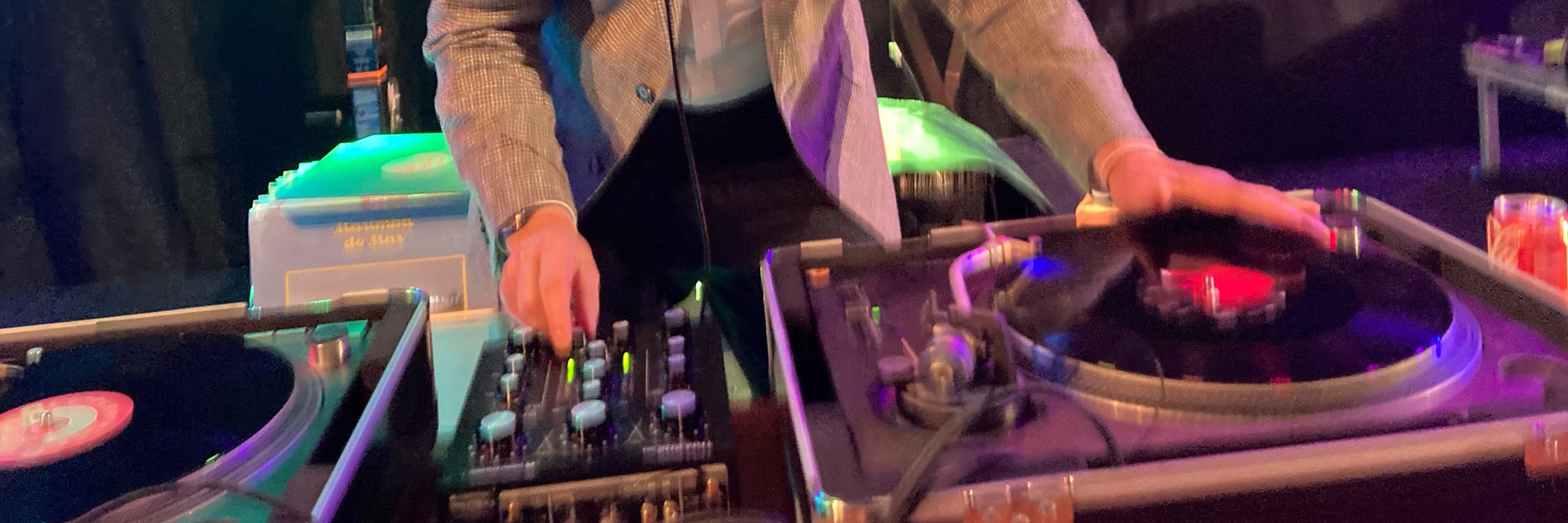 DJ AOK