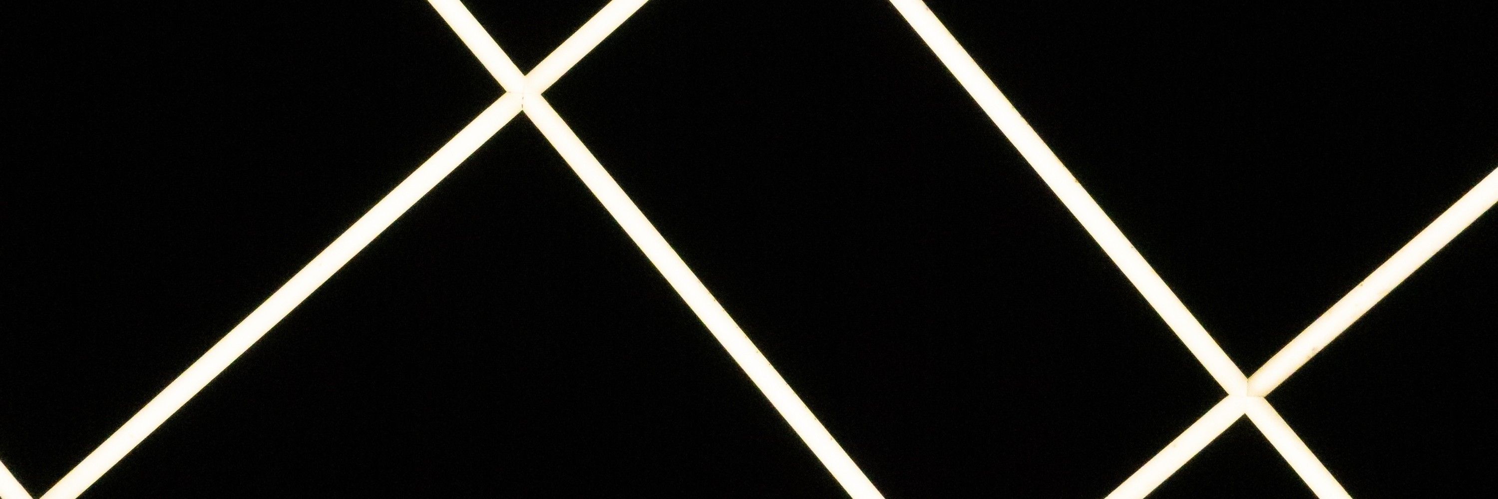 Prismatic_i