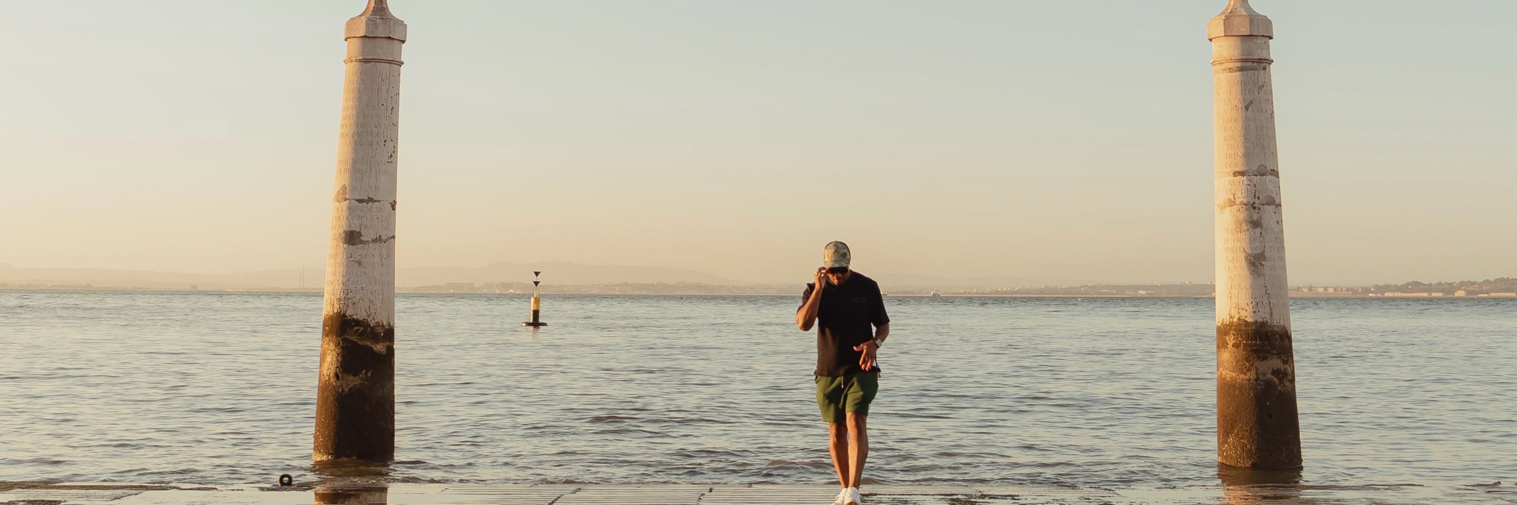 John W | Travel & Lifestyle
