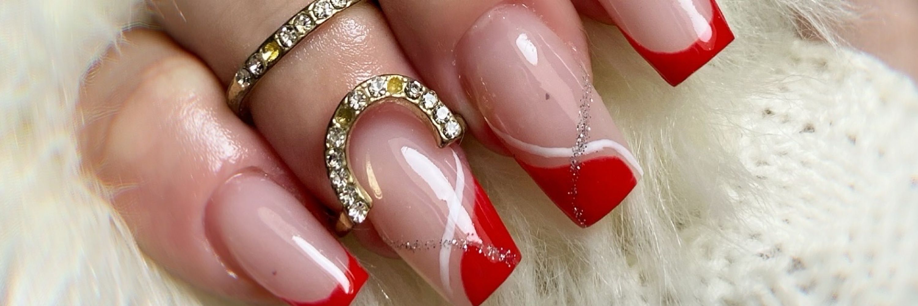 Eshy_Nails_