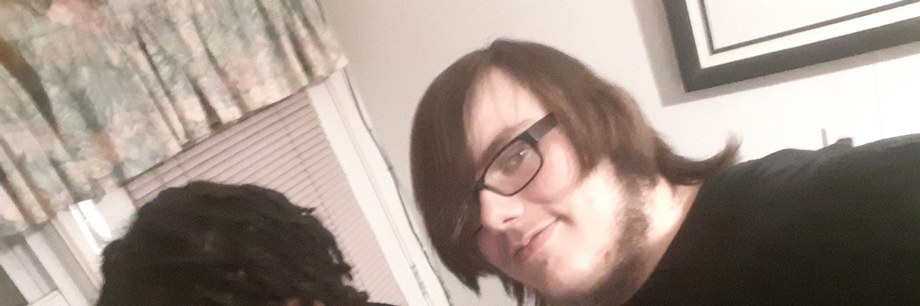 Eddie Risner//FluffBat - Voice Actor