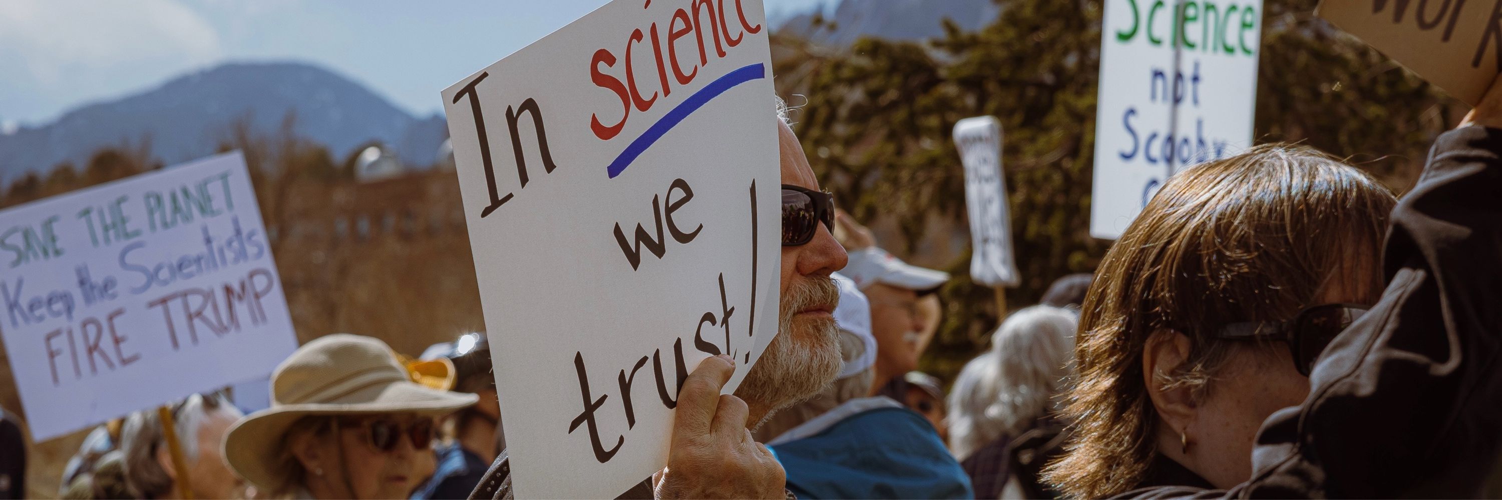 Science Advocate, Researcher, & Photojournalist