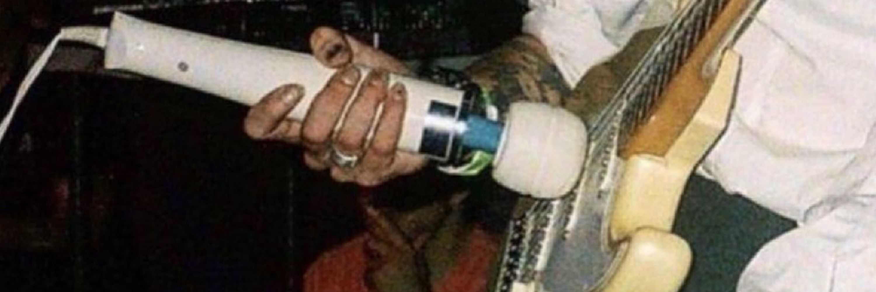 EL
