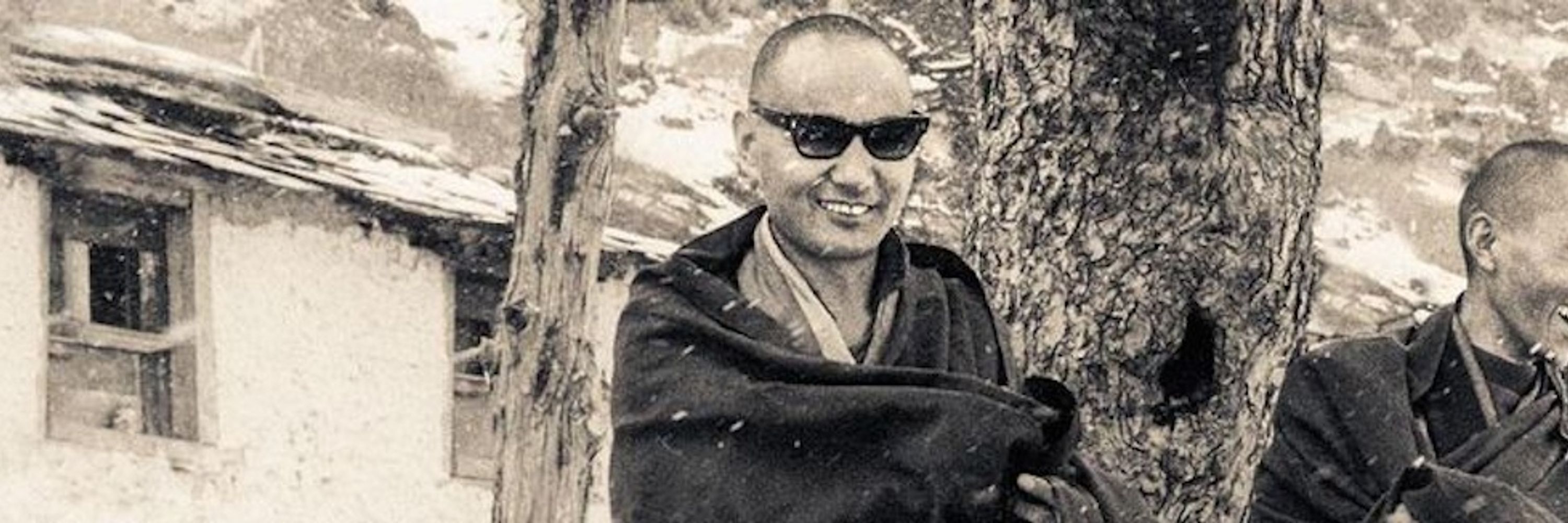 Lama Yeshe Wisdom Archive