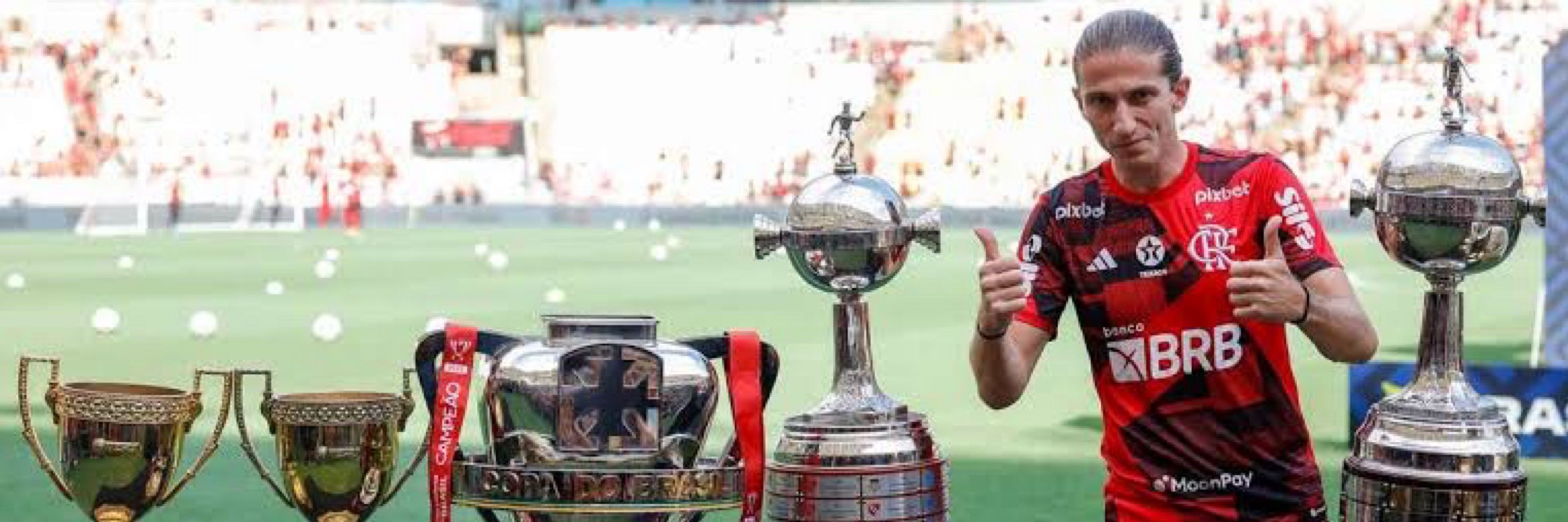TREINADOR FILIPE LUIS 