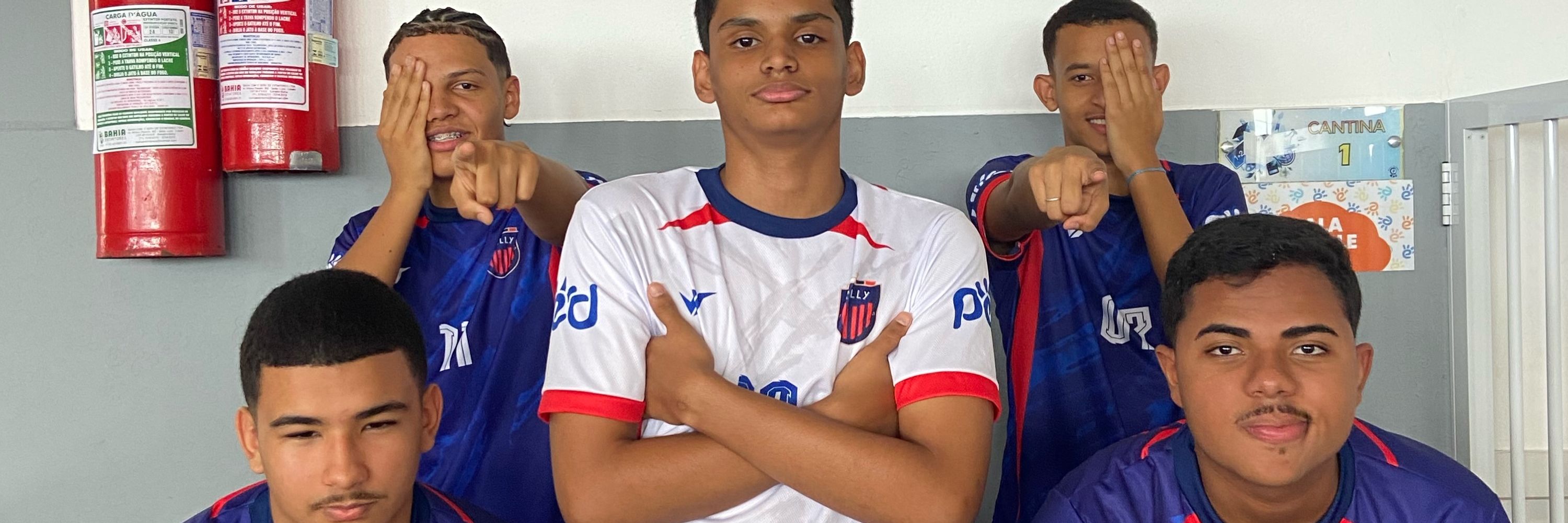 nana do caverinha 🪓