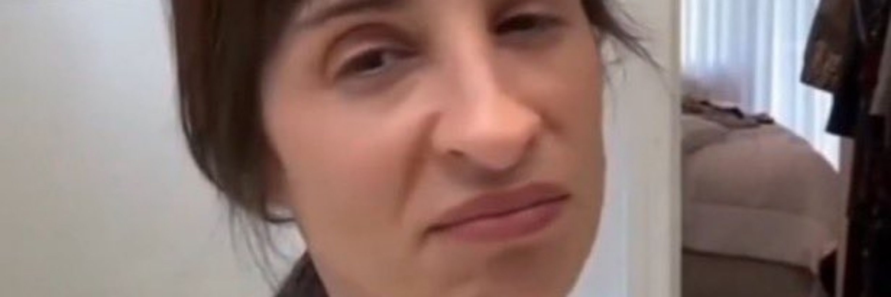 sue