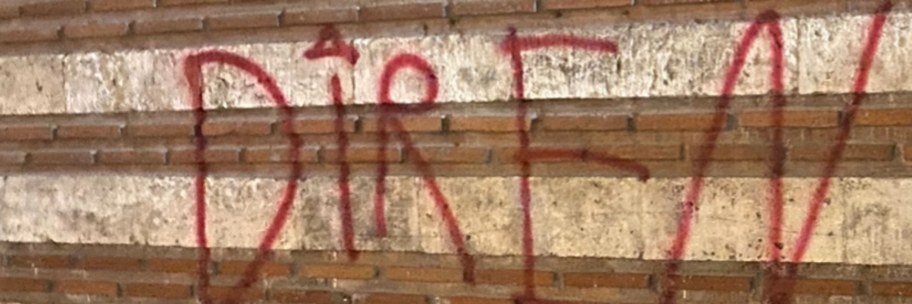 Aykırı