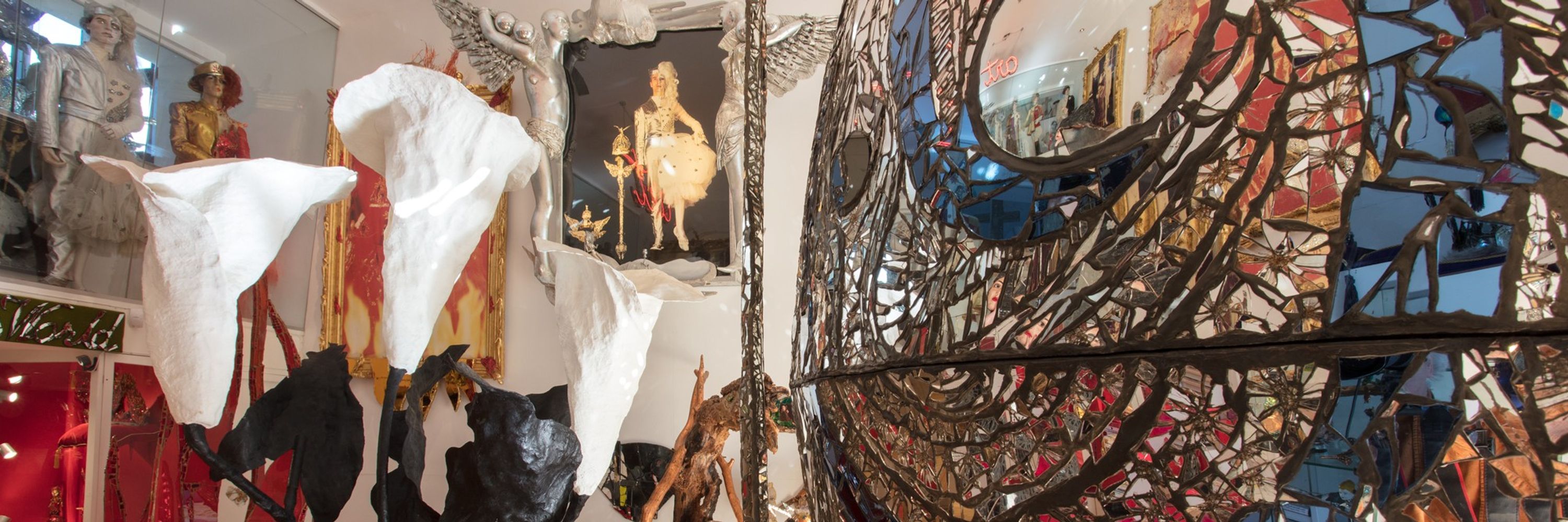 Andrew Logan Museum of Sculpture