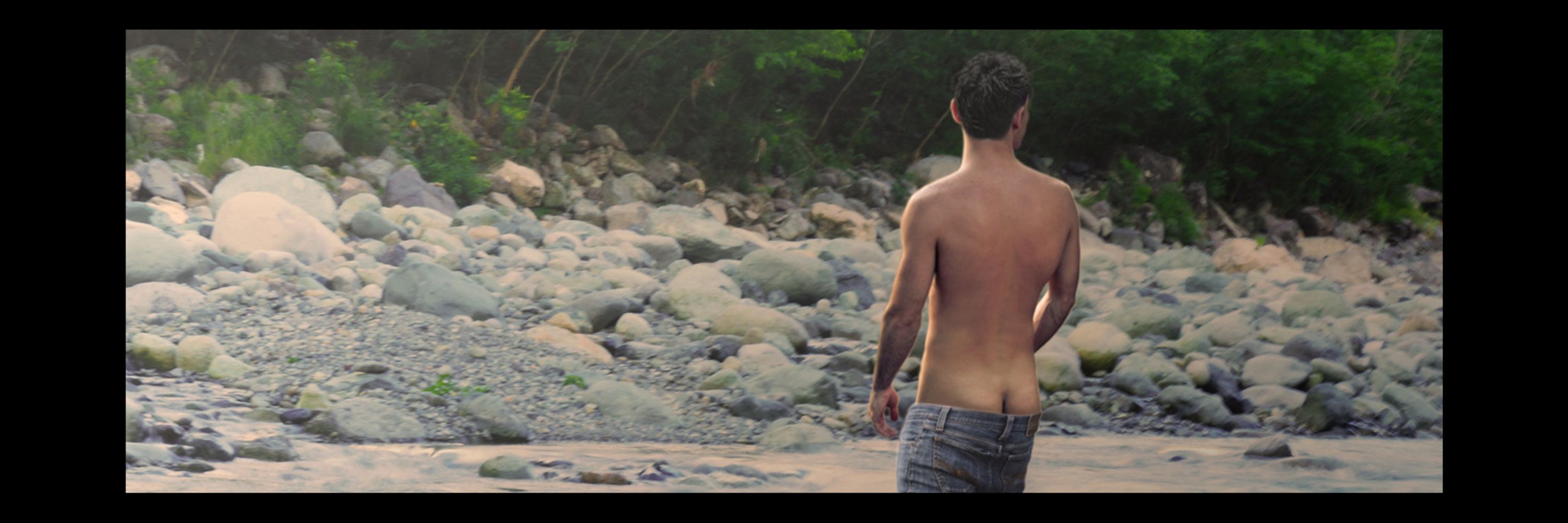 Sagging Men's Buttcracks