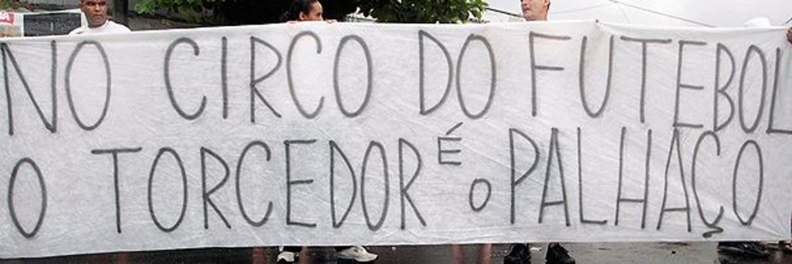 Thaís ™
