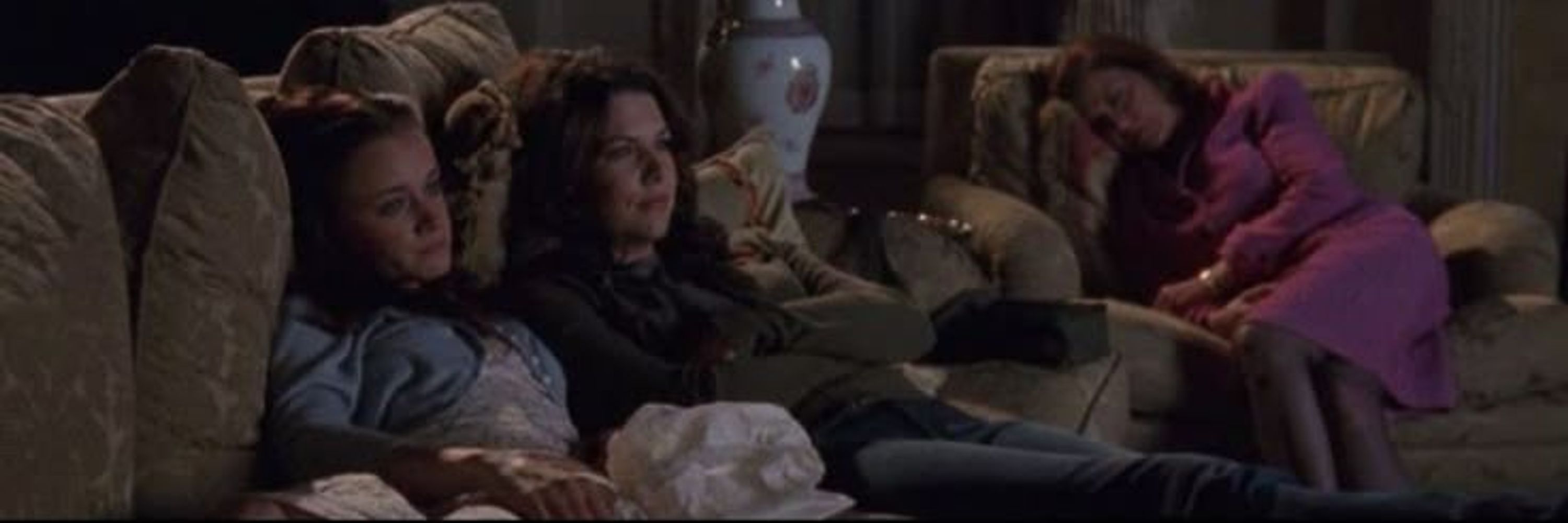 red/izua (gilmore girls enthusiast)