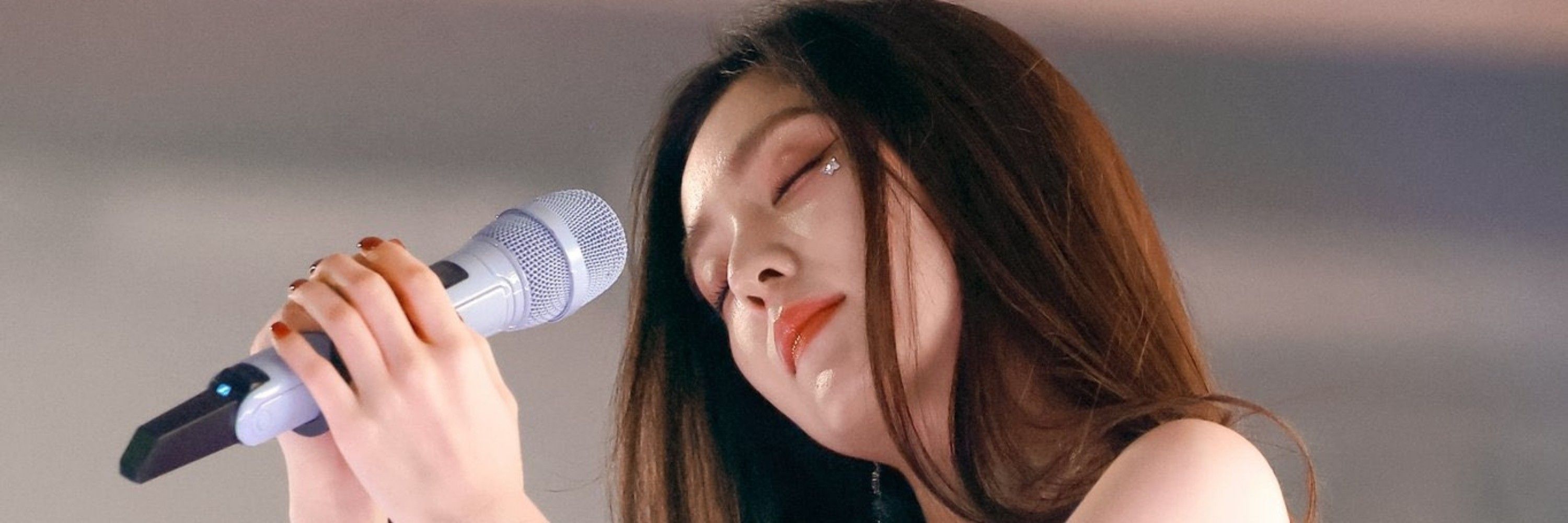 Baebaehonghong