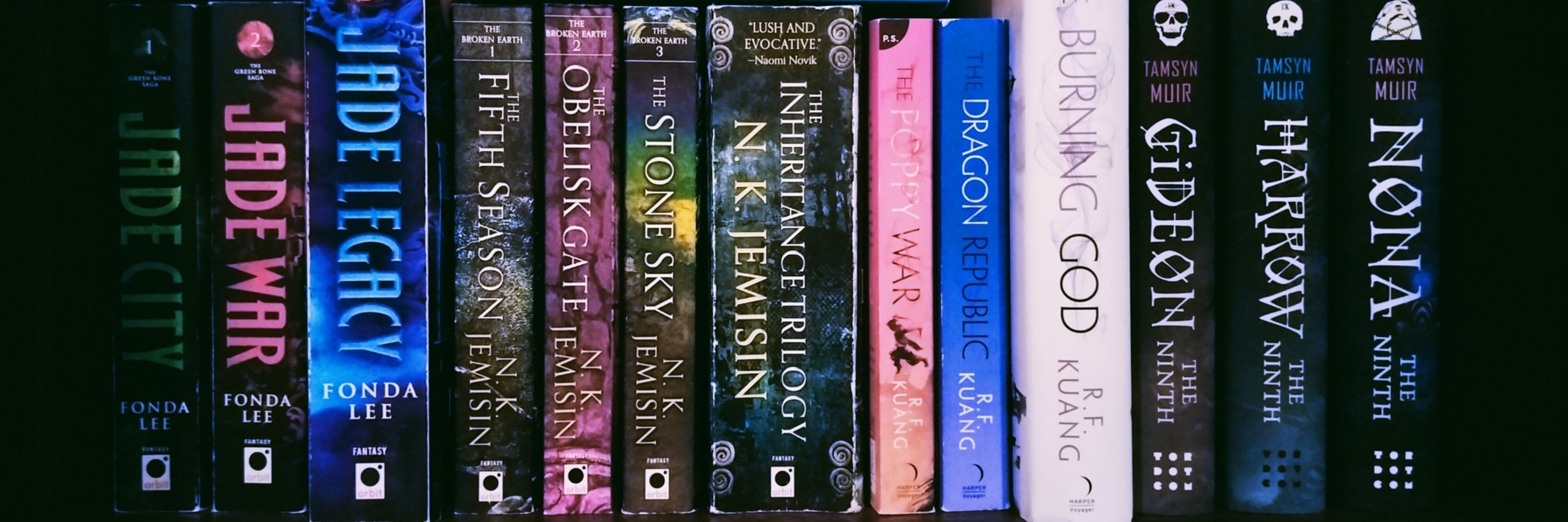 Briana 💙📚