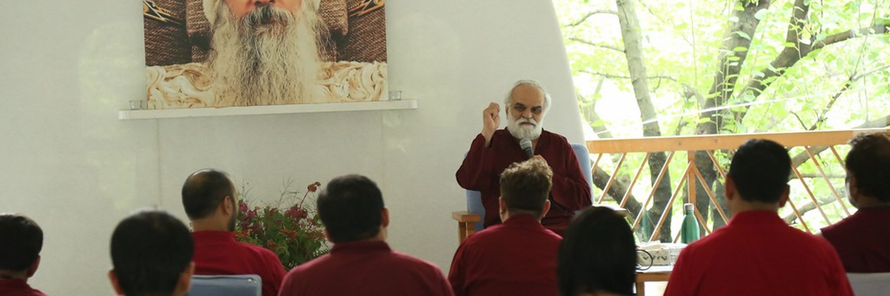 Swami Chaitanya Keerti