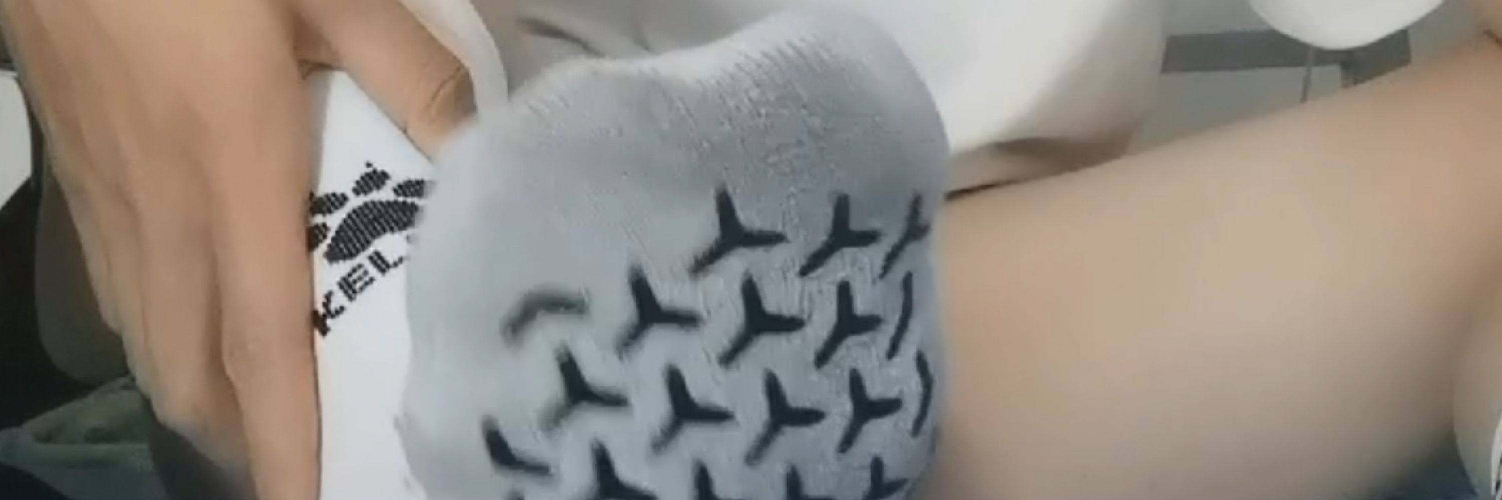 涂叔臭黑袜