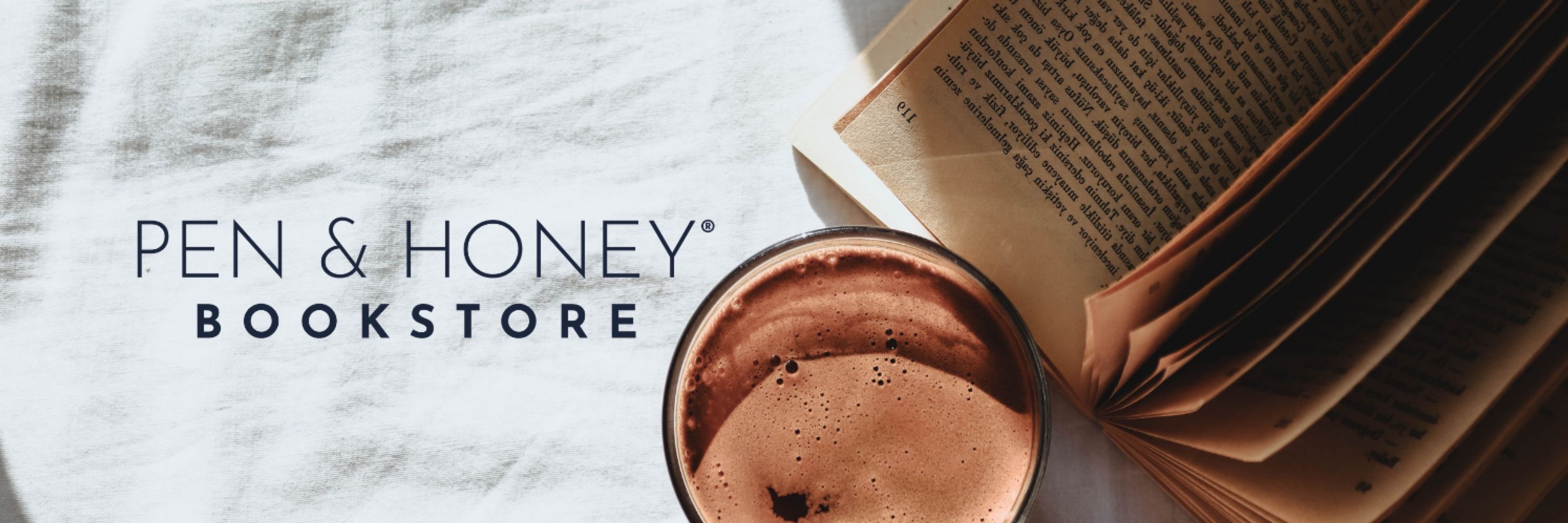 Pen & Honey Bookstore 📖☕️