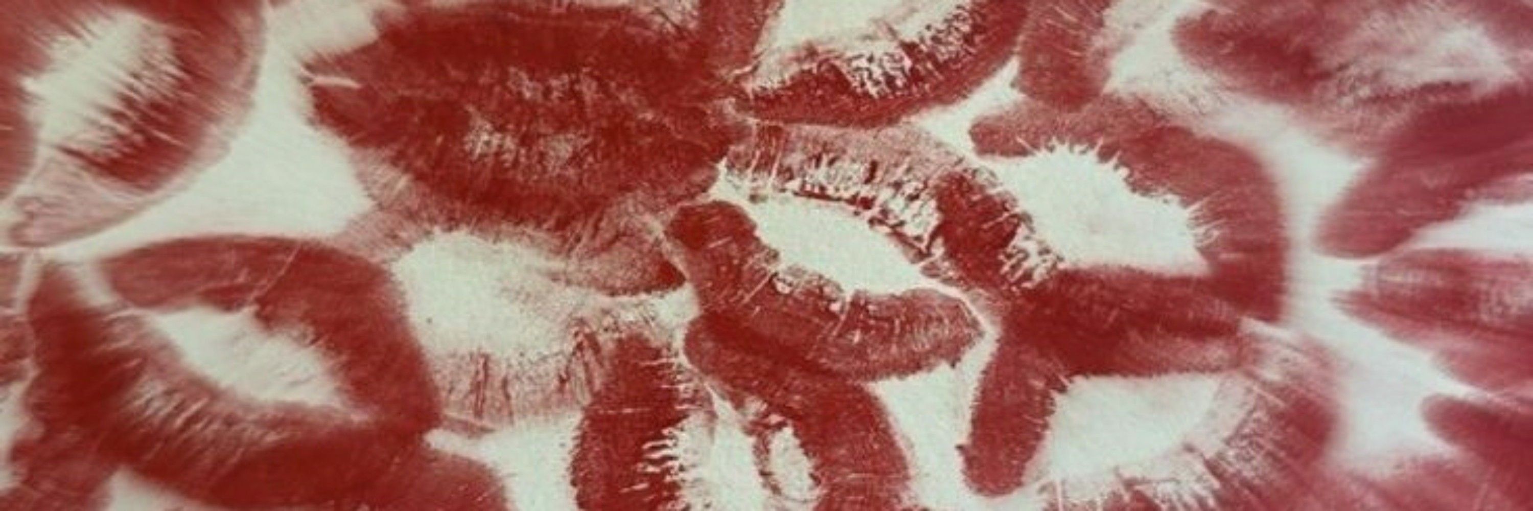 💋