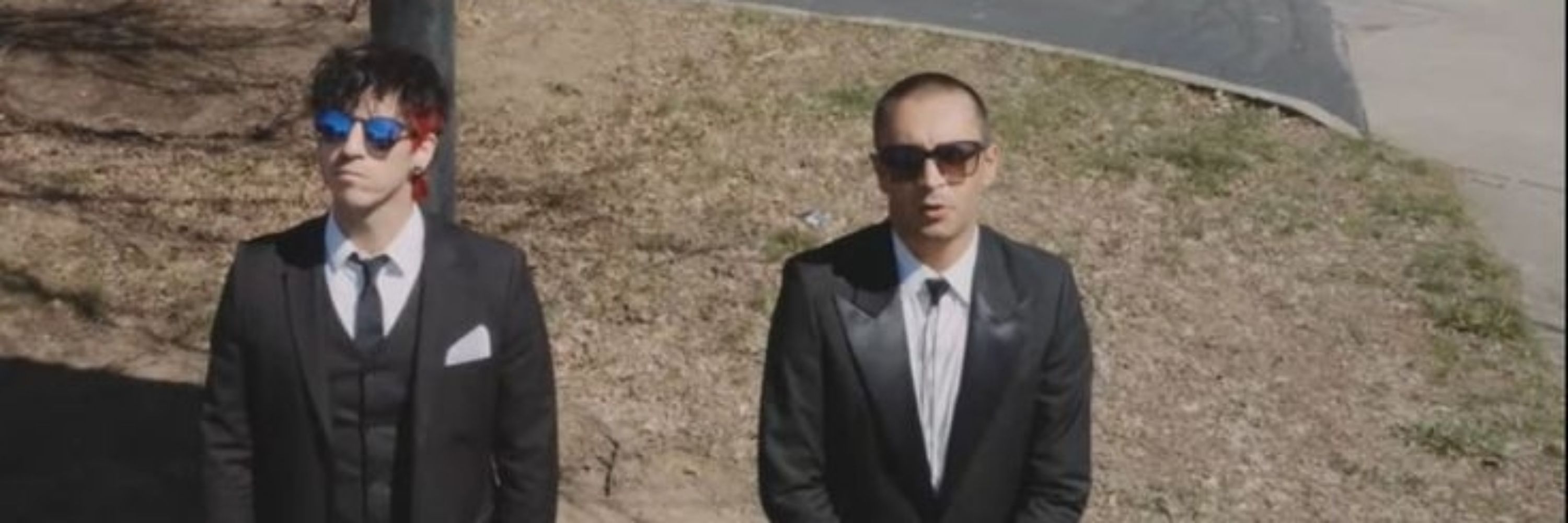 Manoon |-/