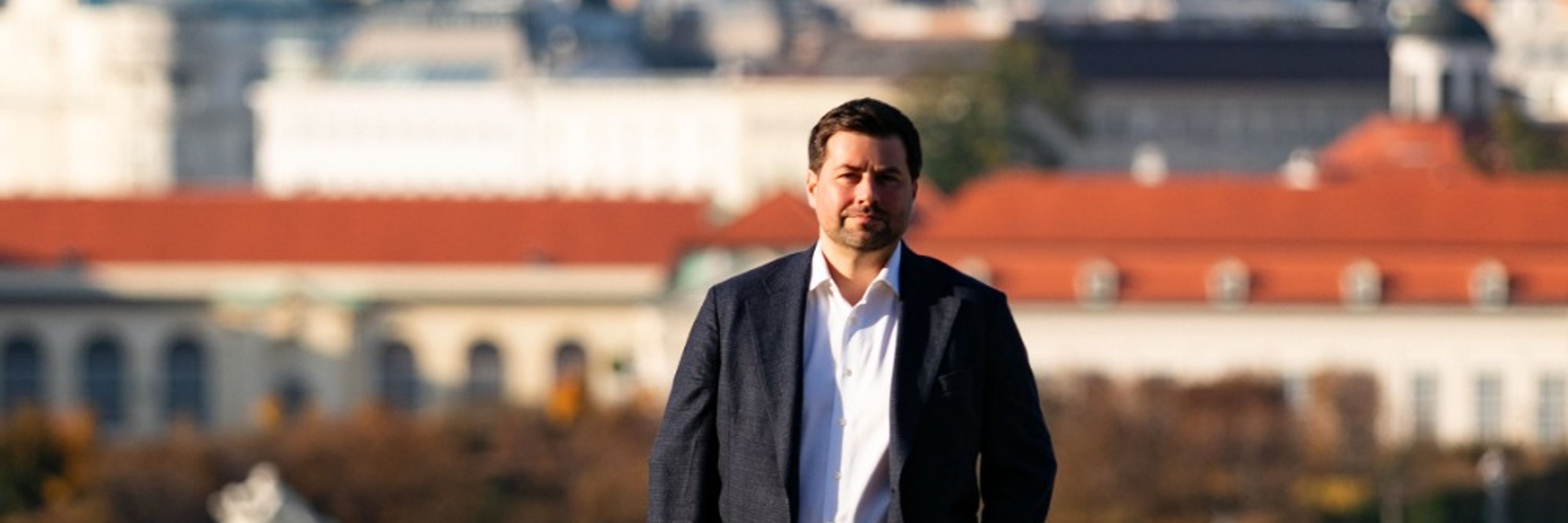 Michael Bernhard