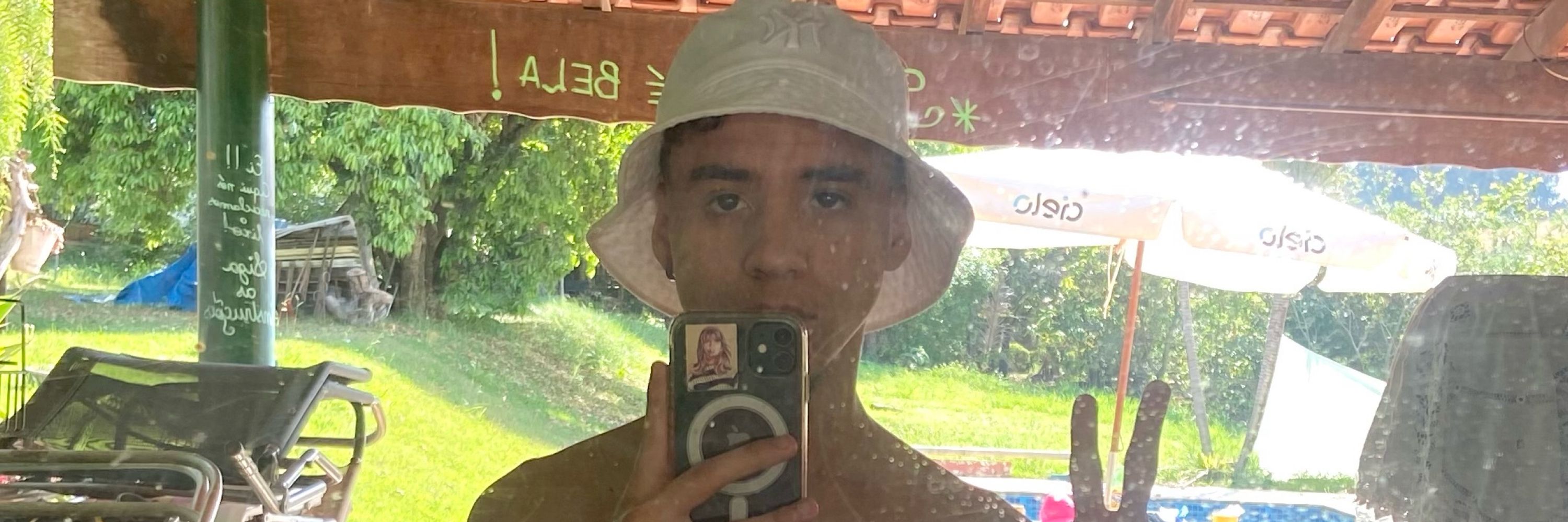 LG