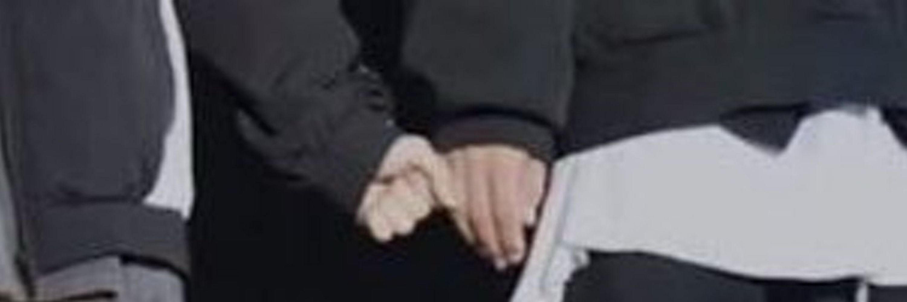 메롱..