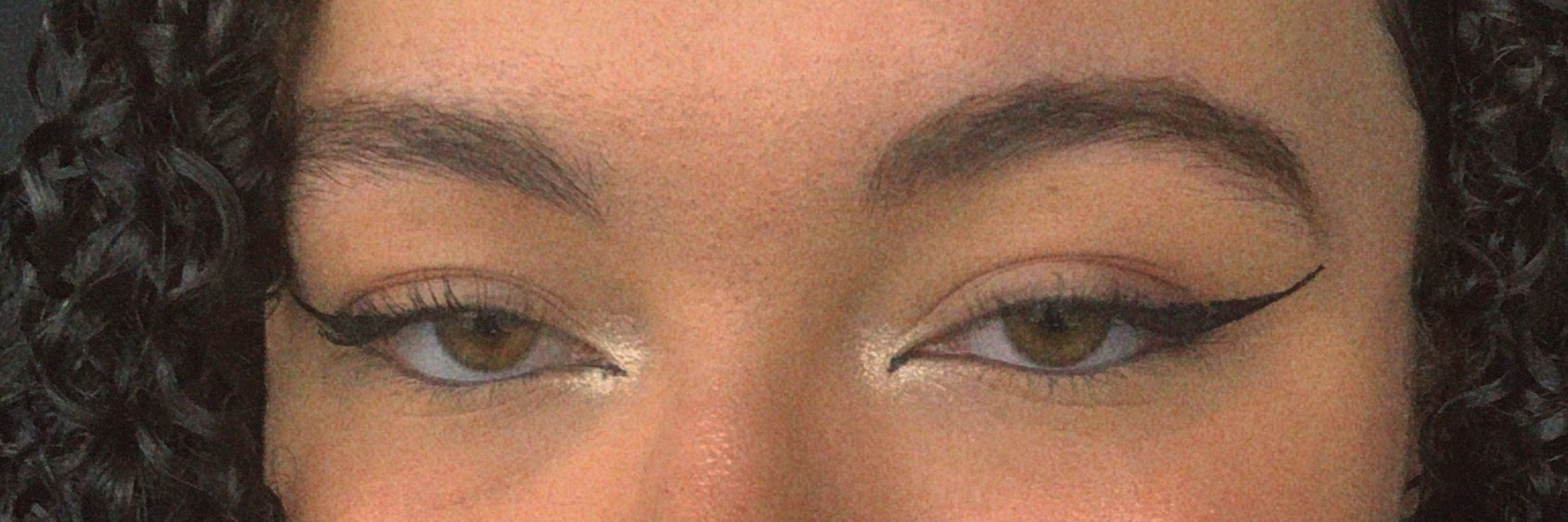 júlia 