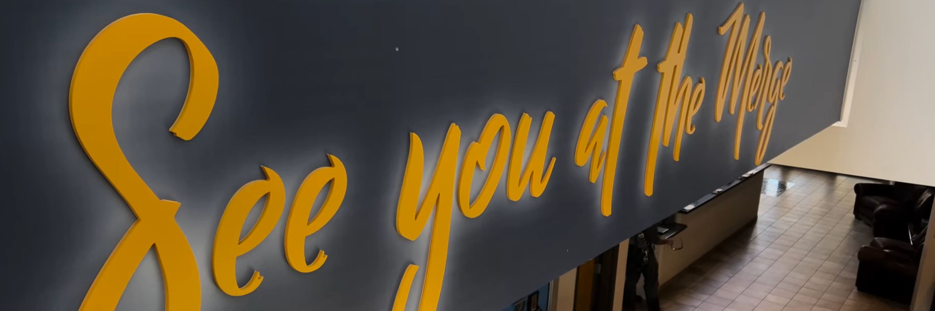 L0wfatbatman 💙💛