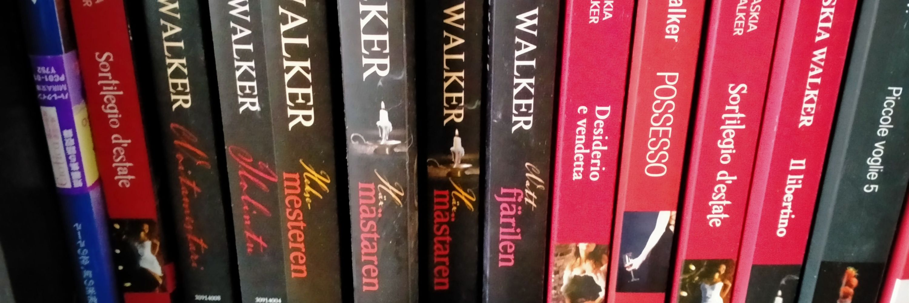 Saskia Walker - British author