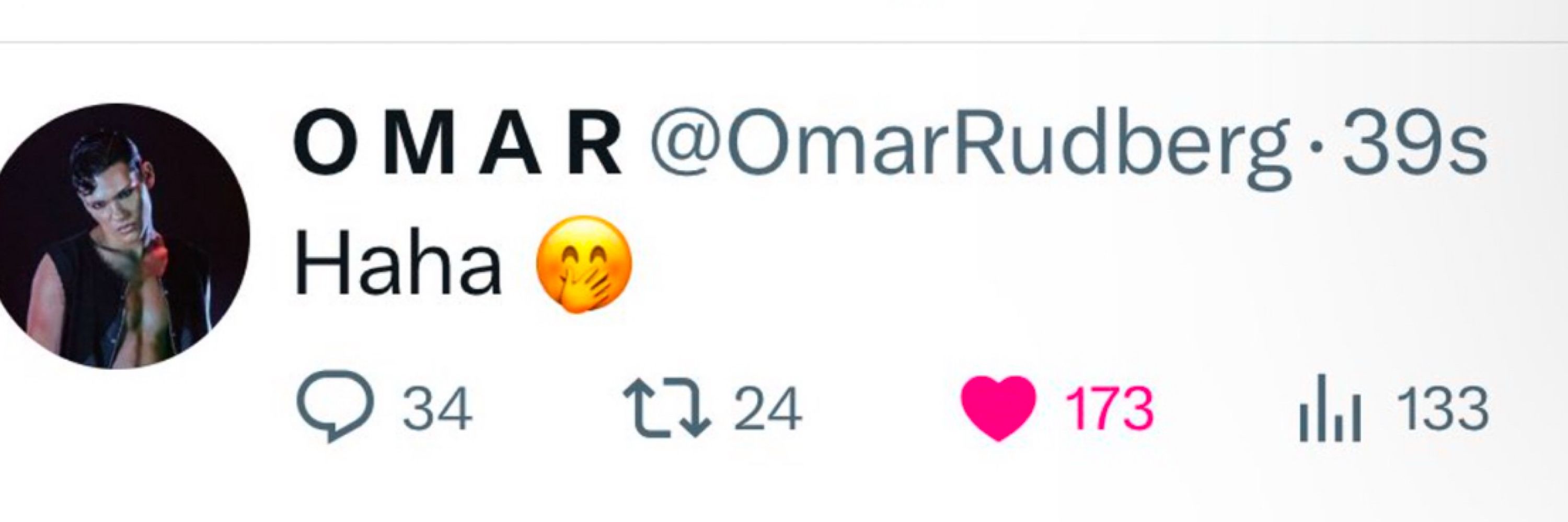 Sydney R 💜~Seeing Omar in Manchester~
