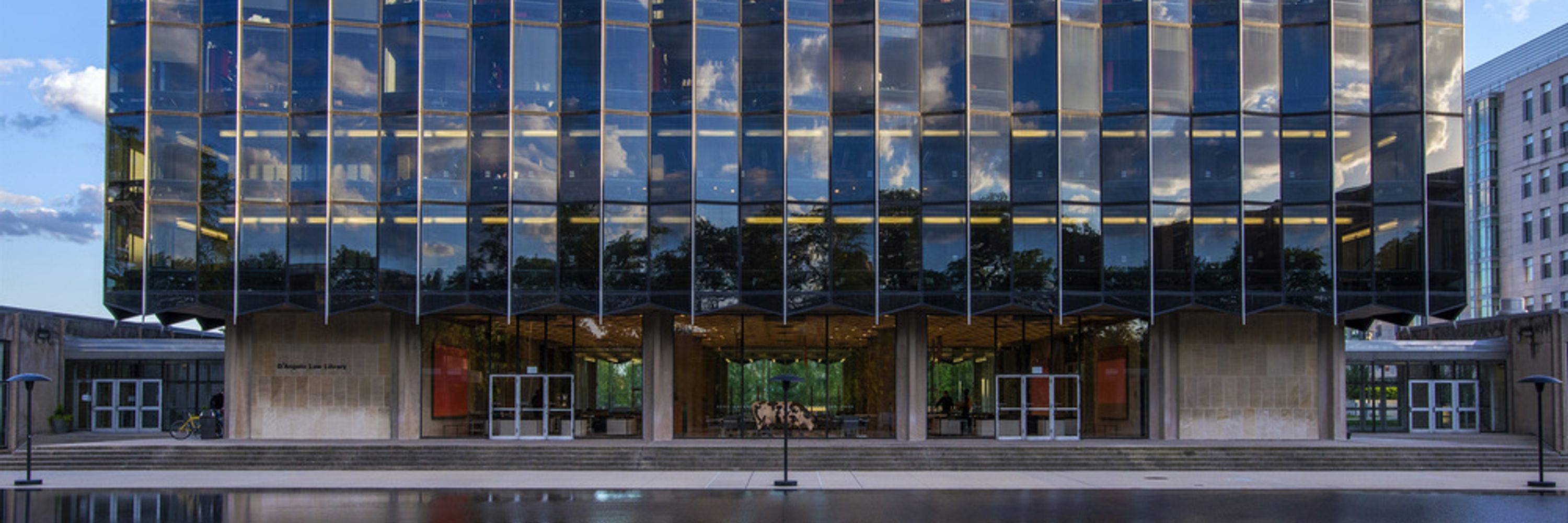 D'Angelo Law Library, University of Chicago
