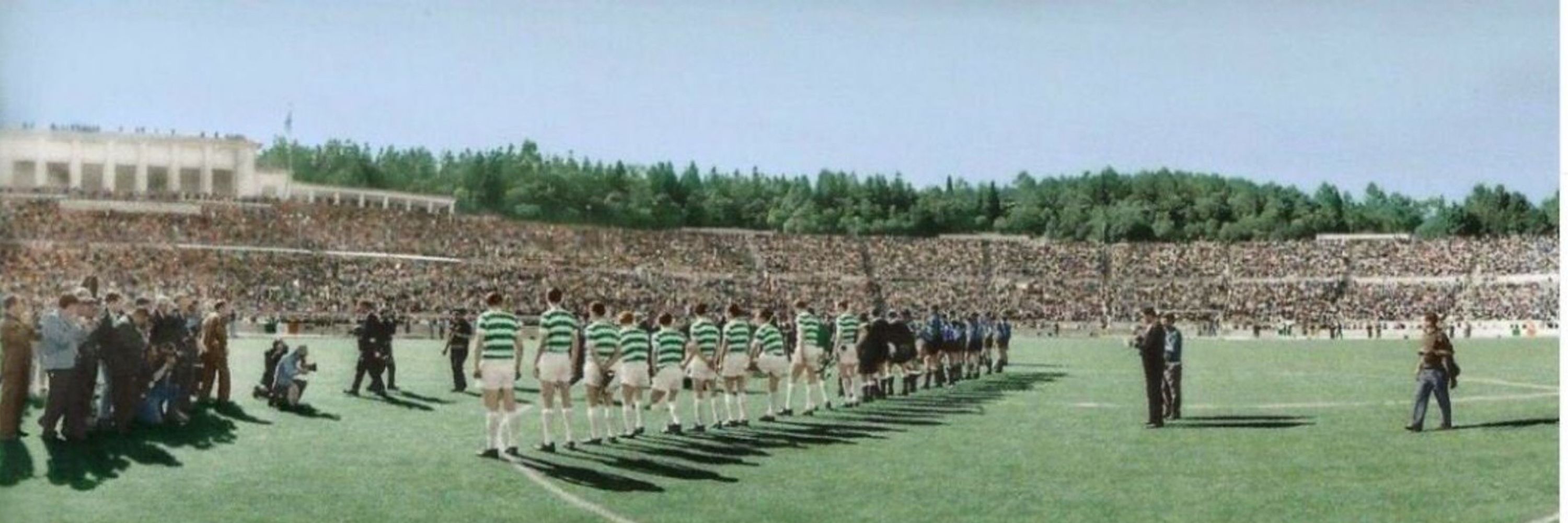 54 x Champions