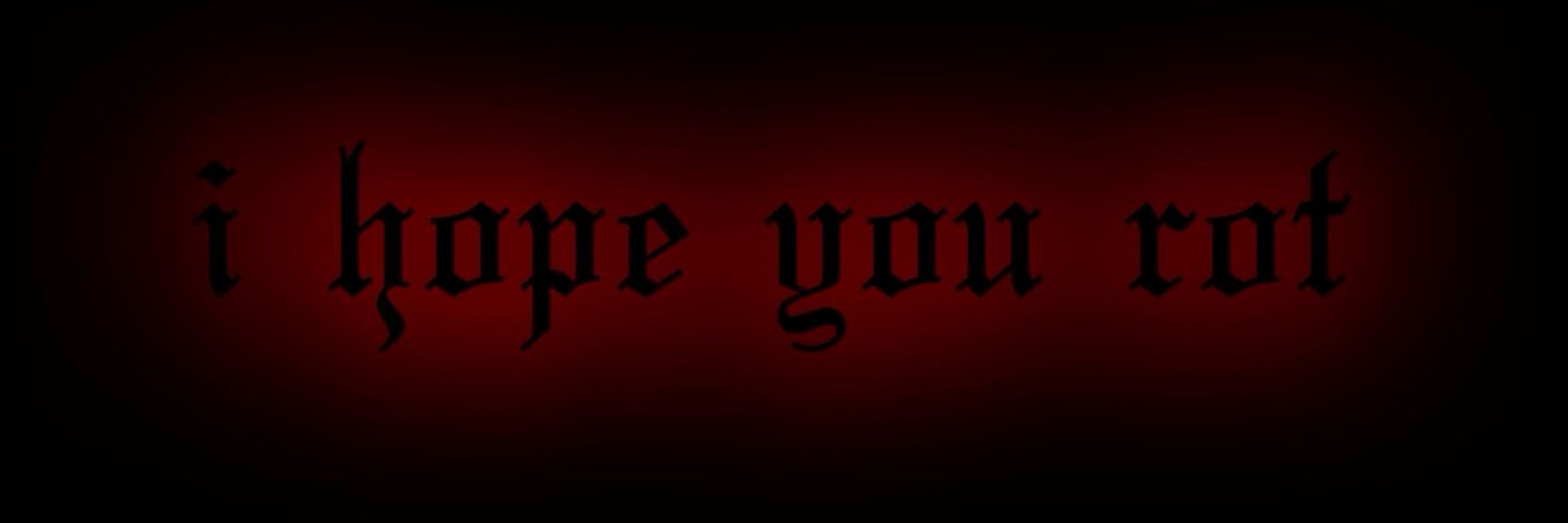 𝖗𝖔𝖘𝖎𝖊 🥀👻