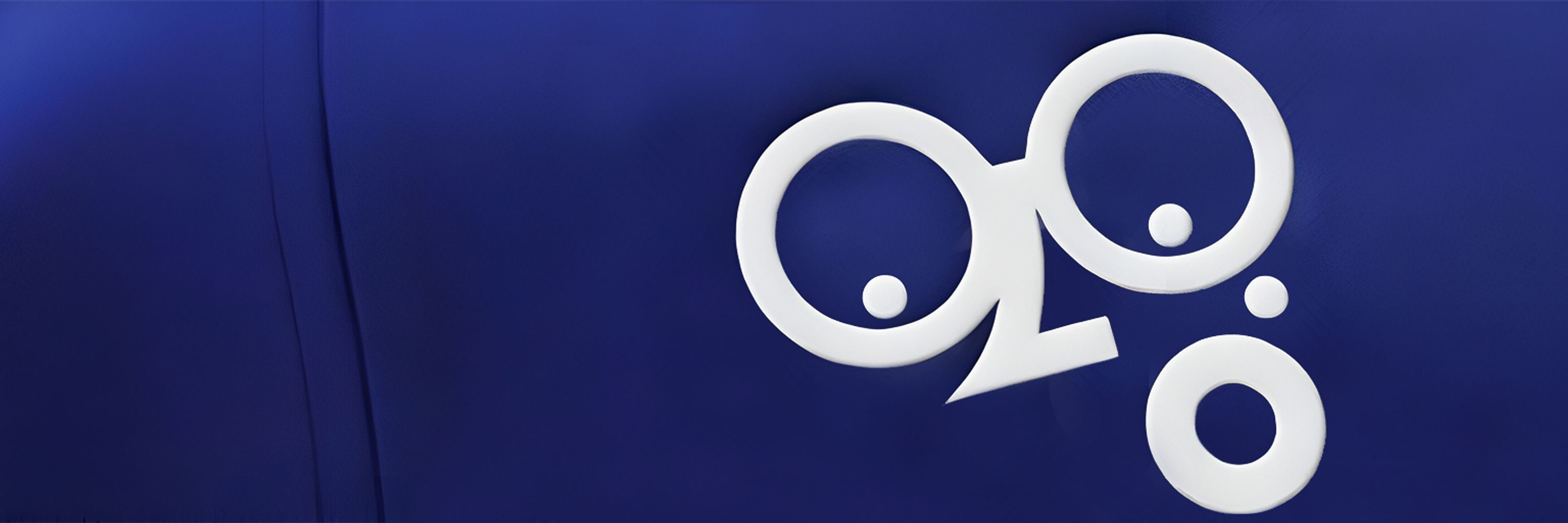 Chris | Graphic Designer
