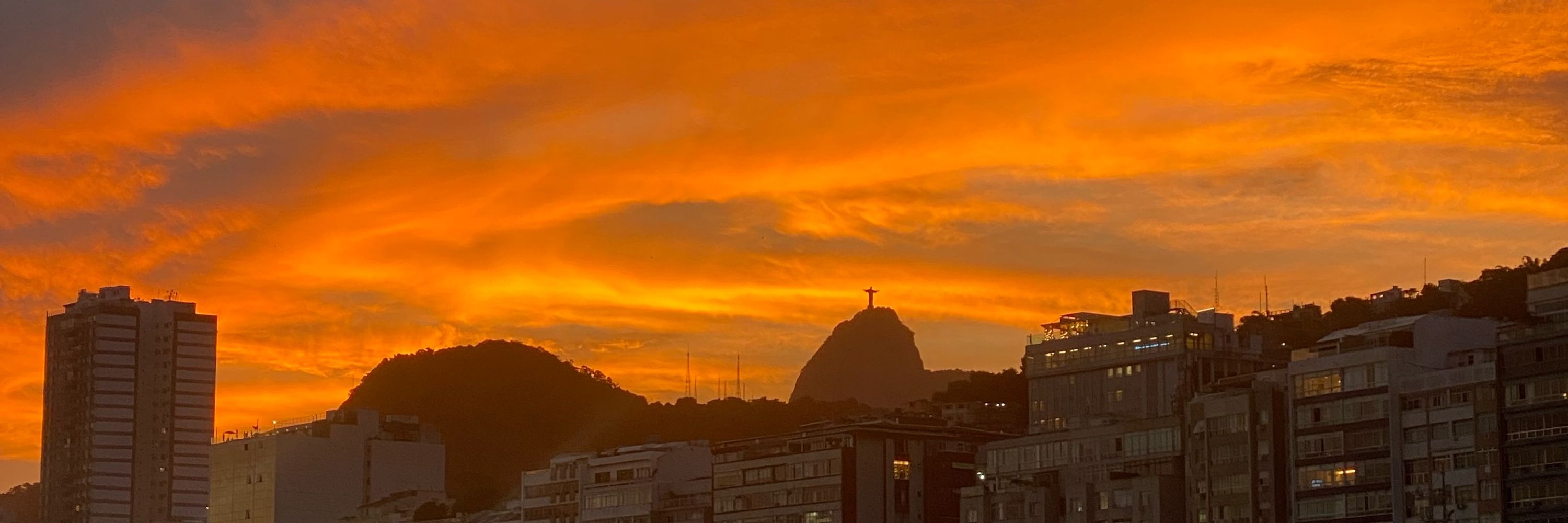 𝐧 𝐚 𝐭 𝐢 𝐯