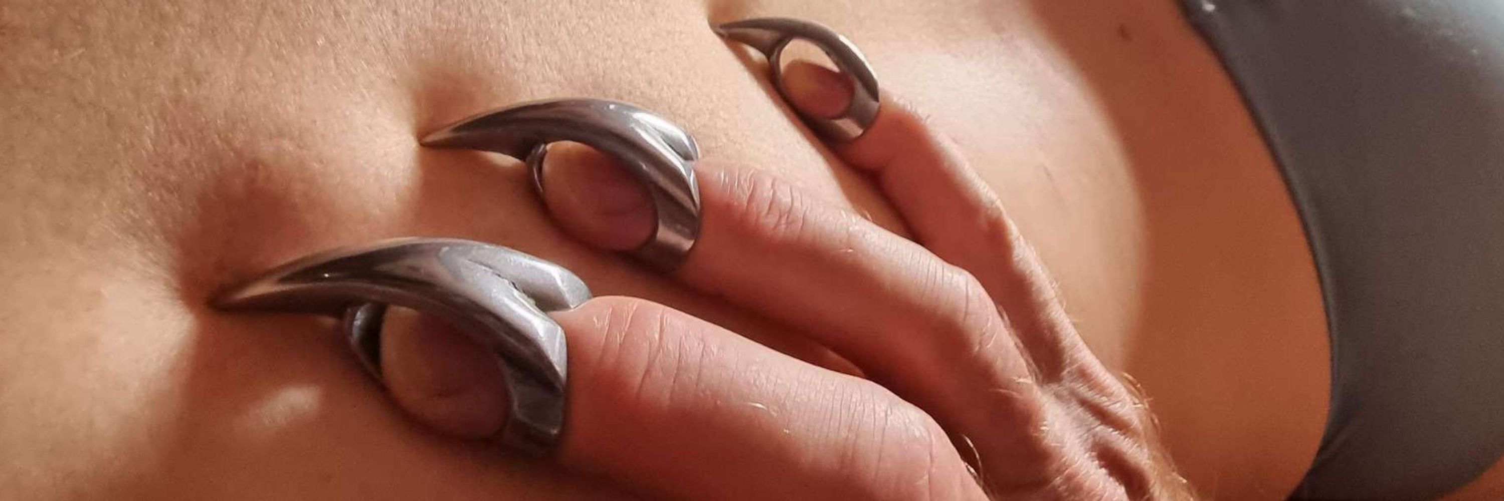 Claws & Clamps
