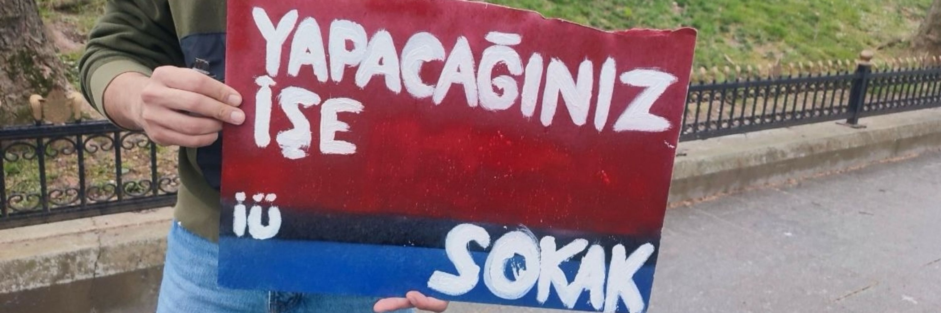 DAYI23FB