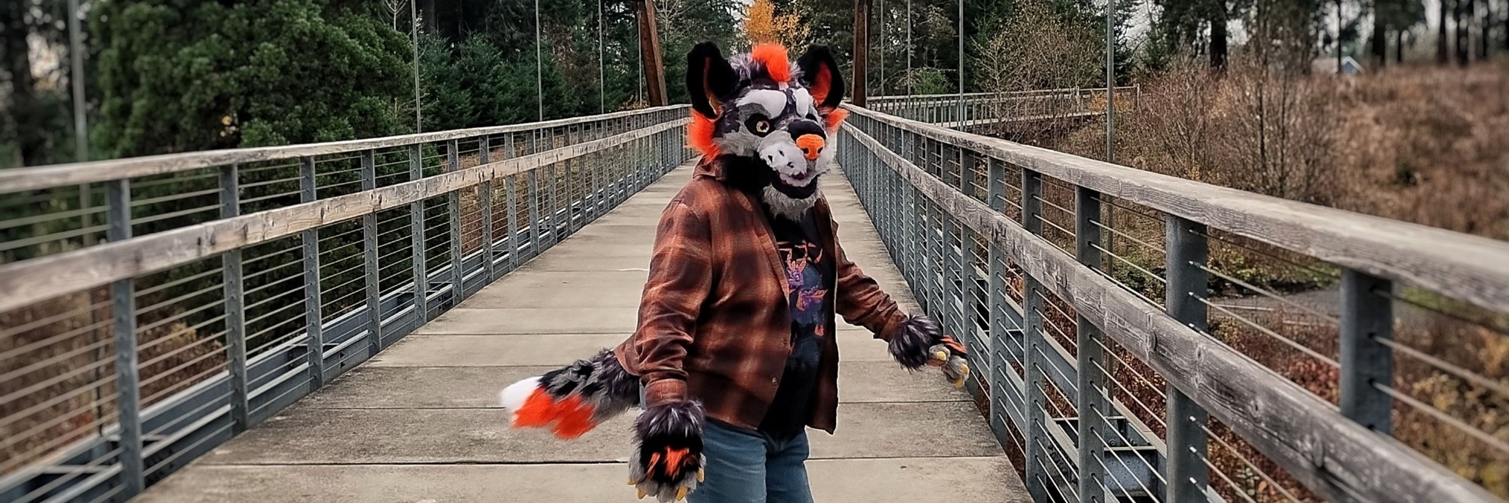 FluffGator 🍁🌕 Comms OPEN!
