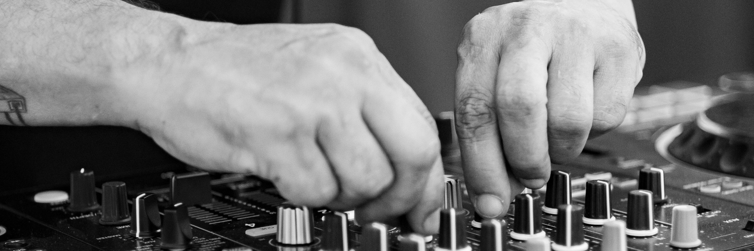 DJ NERAKK