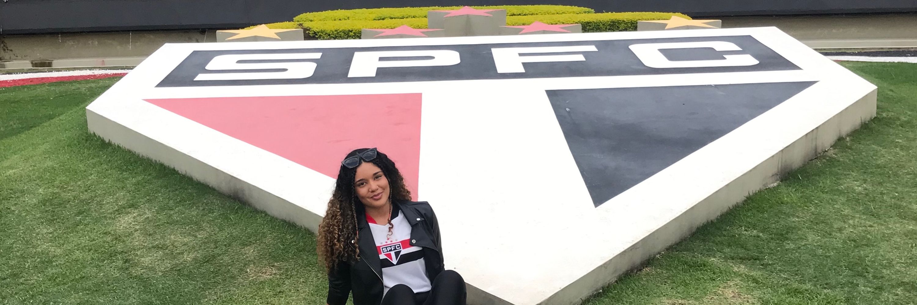 Júlia Belfort 🇾🇪