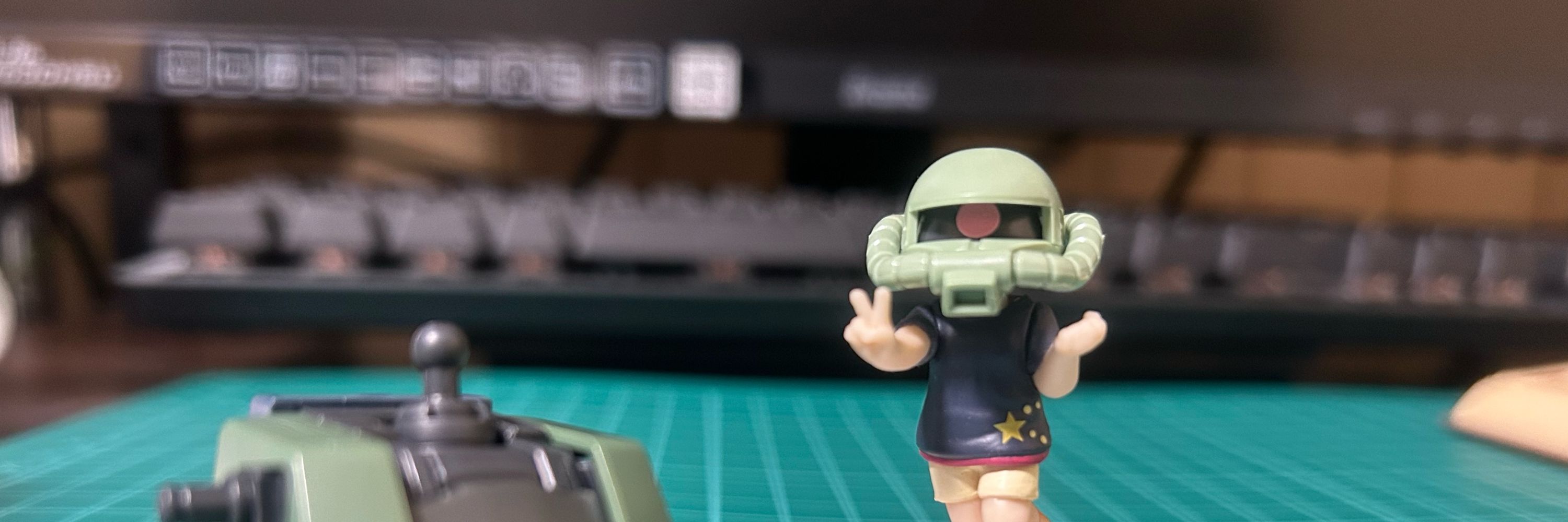 ぴよこむ