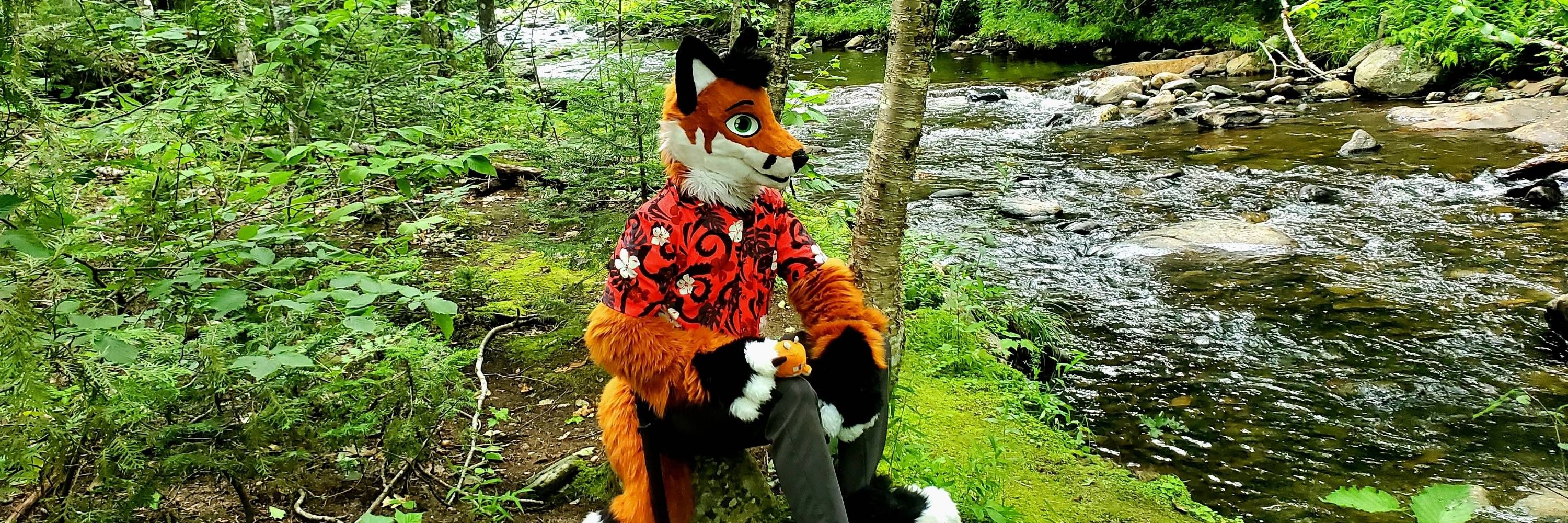 Logan 🪗🦊