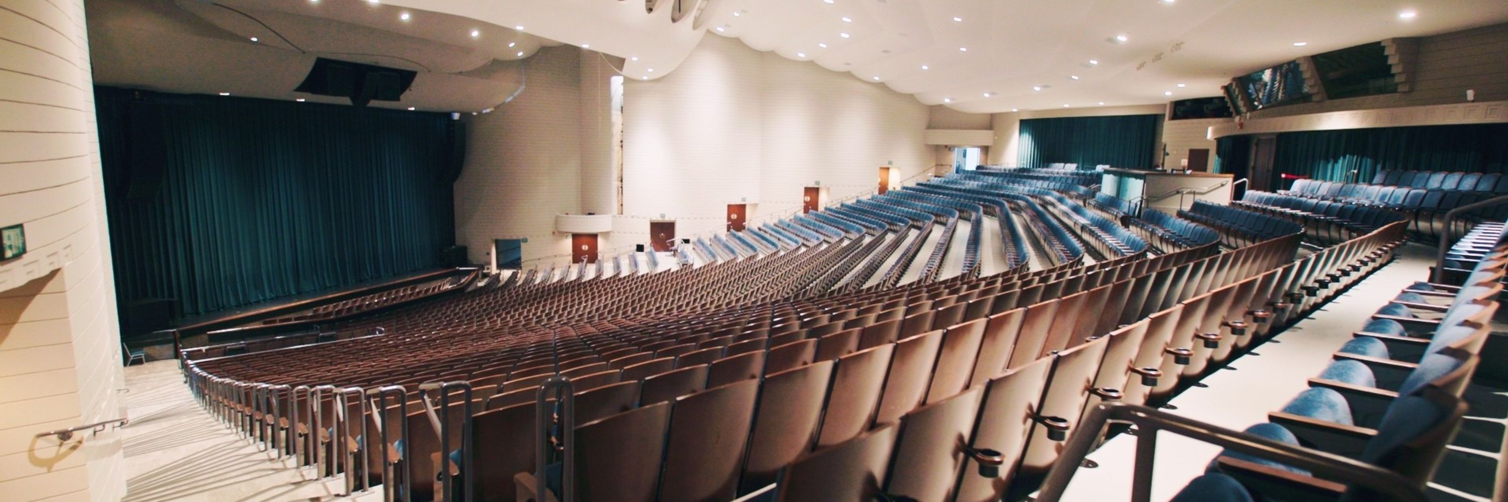 Ruth Eckerd Hall