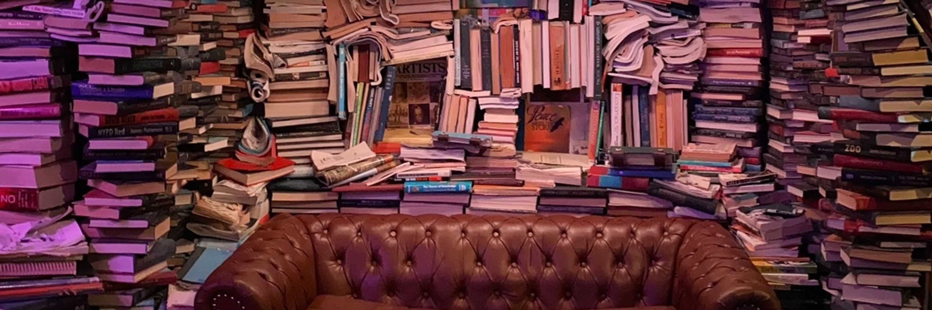 Celese•Romance & Fantasy Book Addict•Podcast Co-host