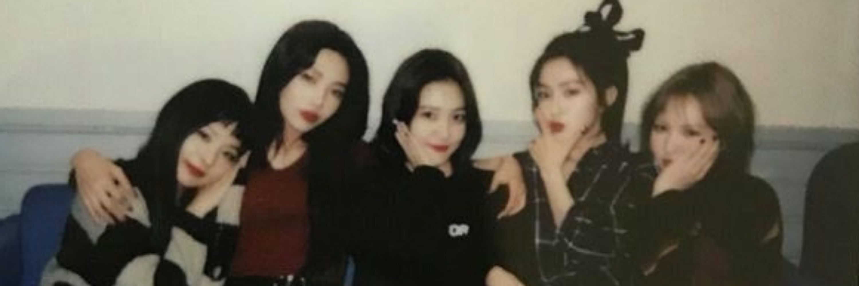 히히