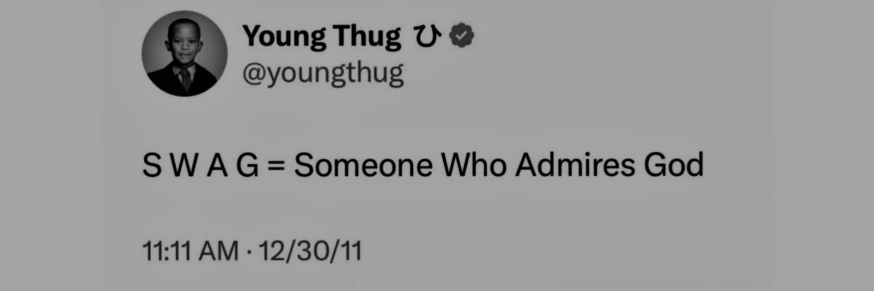 ✱