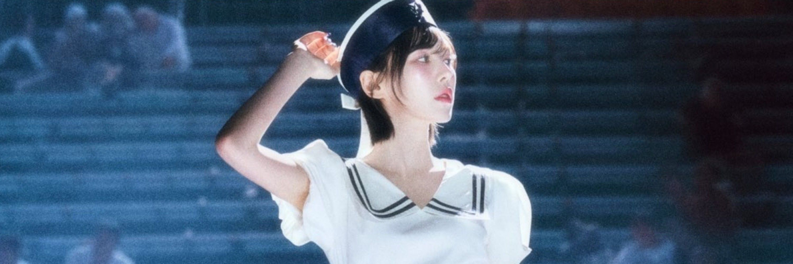 손 Wendy #𝑪𝒐𝒔𝒎𝒊𝒄 