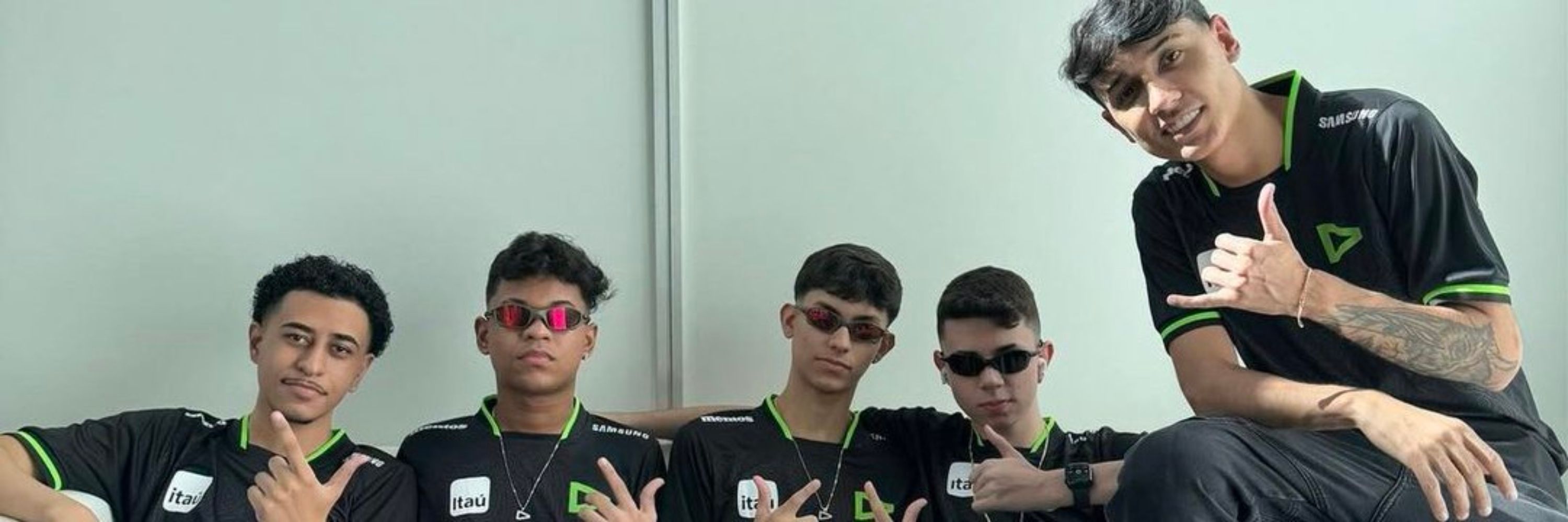 Nádyaᡣ𐭩_
