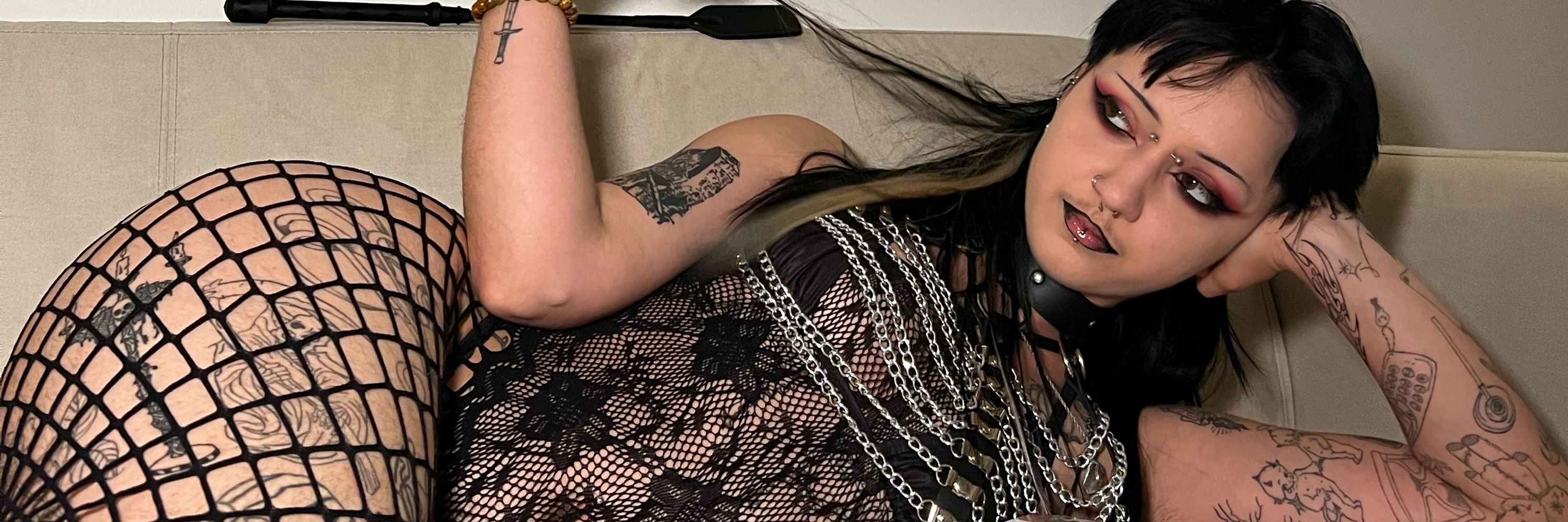 Grey ⛓️🕸️🕷️