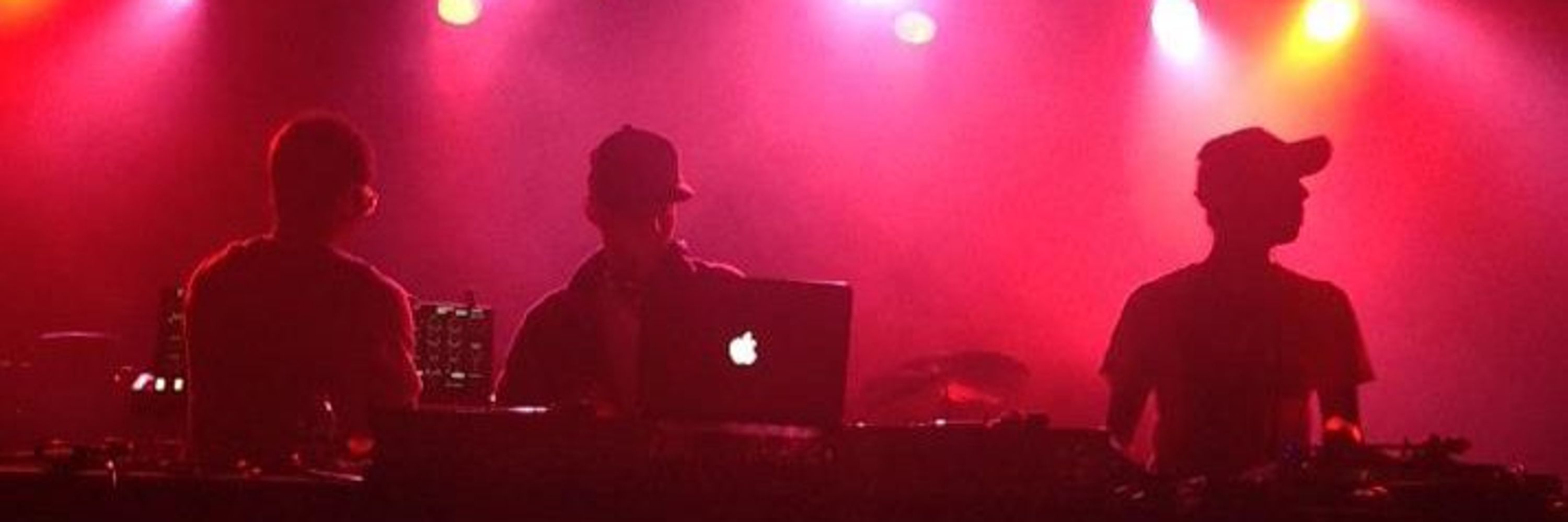 Keebz (Lee Kebler)